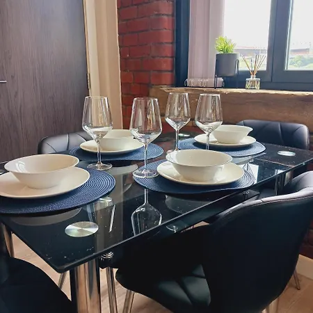 Bliss Contractor Apartments- Sleeps 6 *