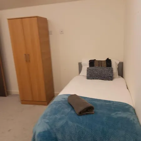 Bliss Contractor Apartments- Sleeps 6 Apartment