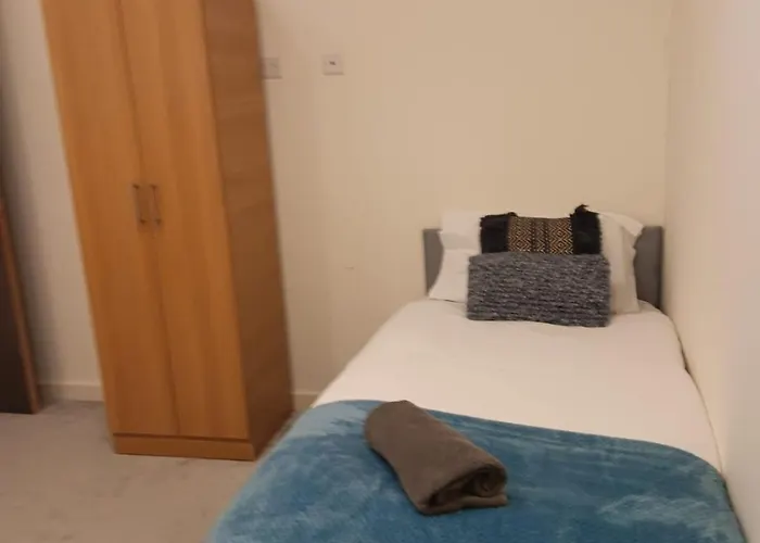 Bliss Contractor Apartments- Sleeps 6 Διαμέρισμα
